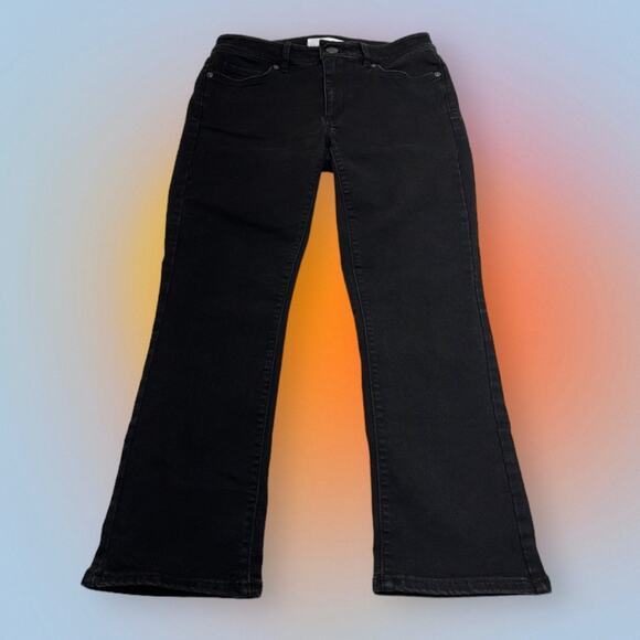 LOFT Women’s 2 Black CURVY KICK CROP Jeans - Picture 2 of 3